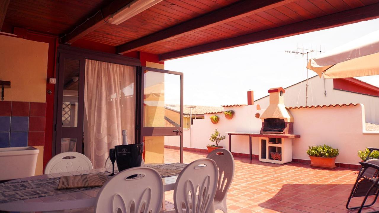 Pm 12 Via Achille Grandi Guest House Alghero Bagian luar foto