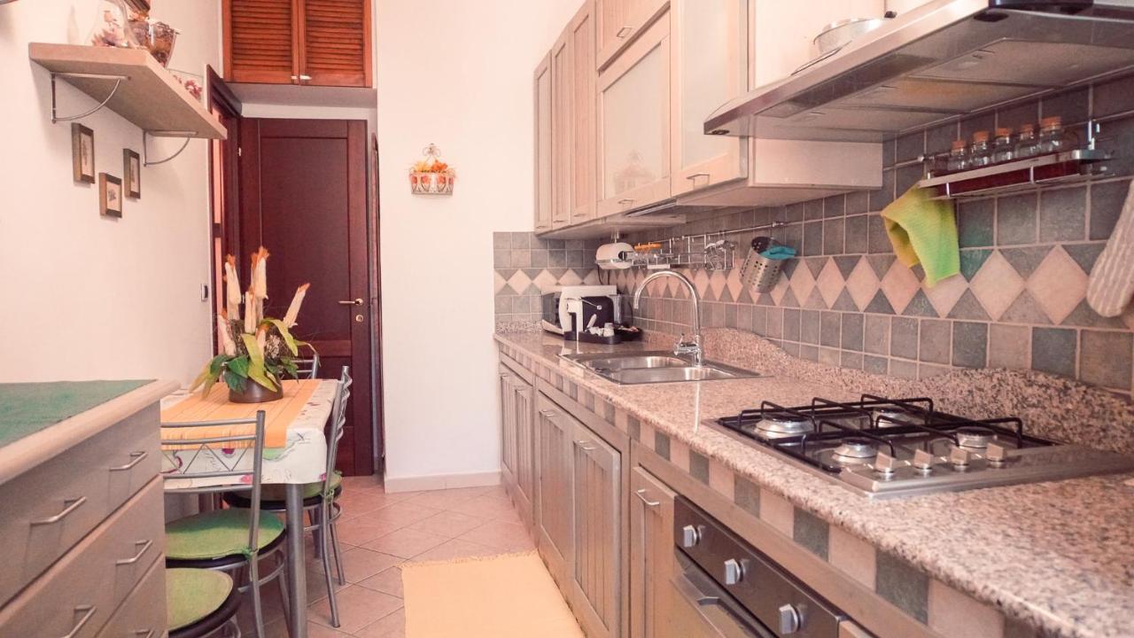 Pm 12 Via Achille Grandi Guest House Alghero Bagian luar foto